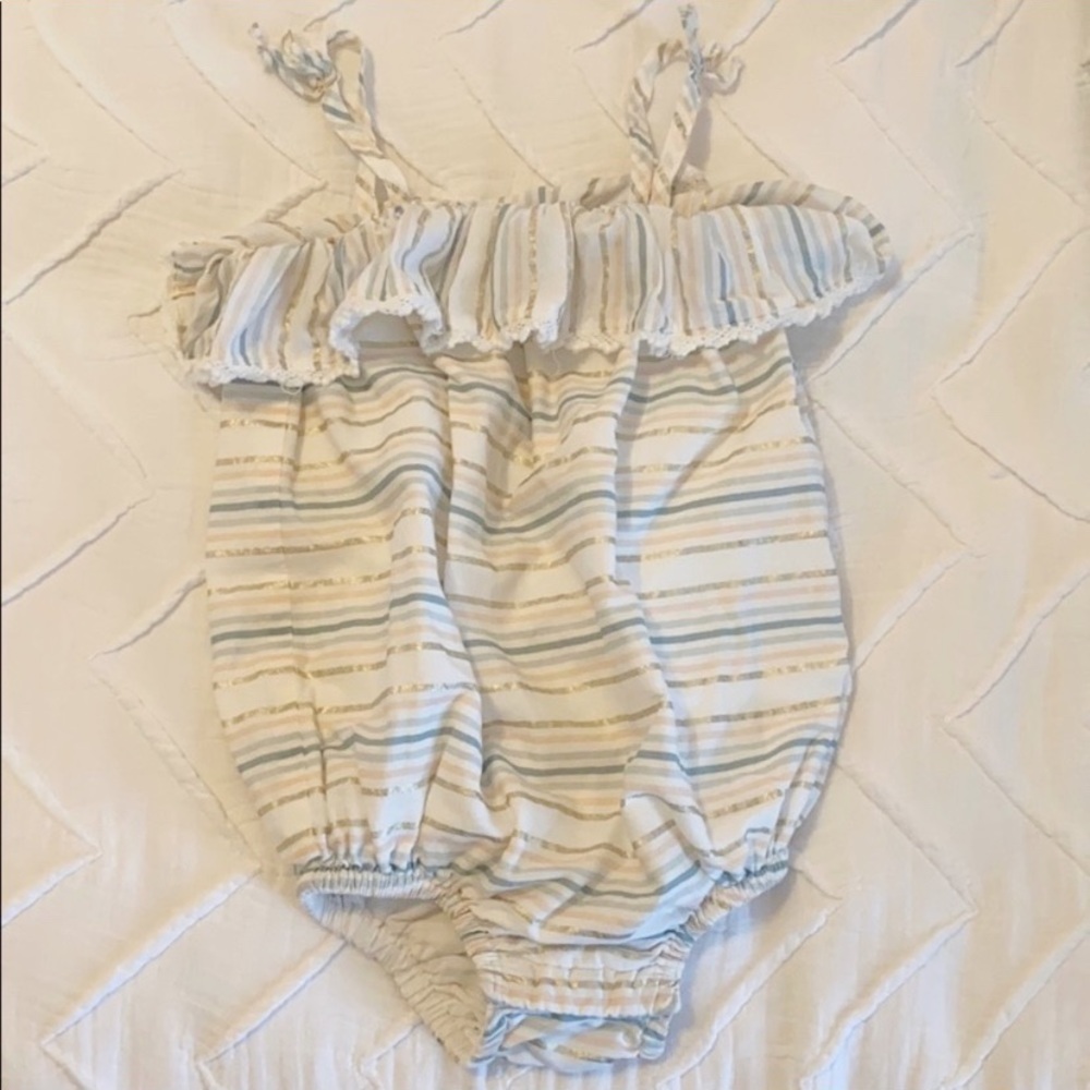 Dylan & Abby bubble romper